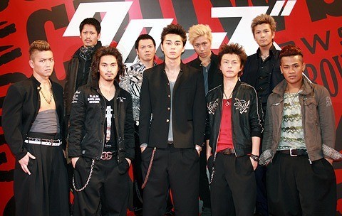 “Crows EXPLODE” буюу “Хэрээнүүдийн тэсрэлт” киноны трайлэр